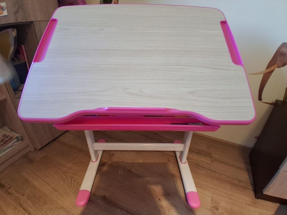 Детско регулируемо бюро