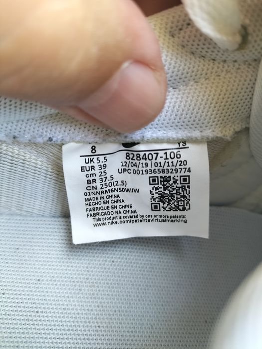 Adidași Nike Internationalist Dama mărimea 39 (25 cm)