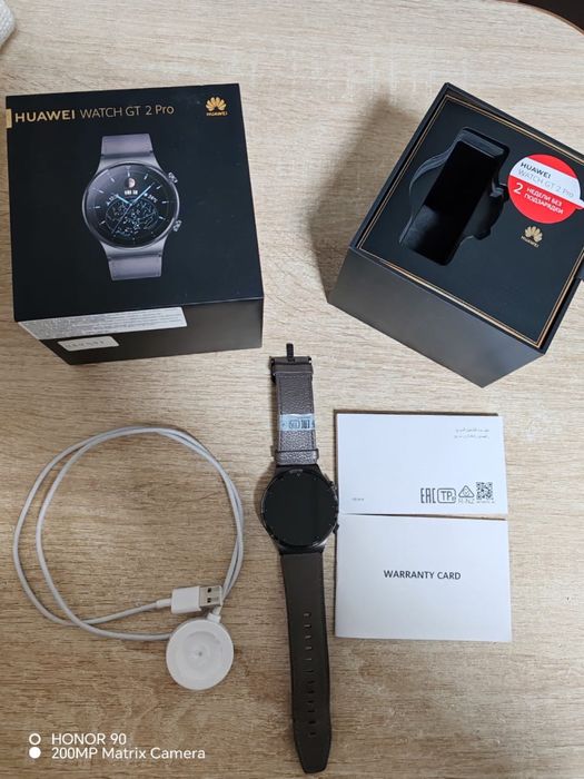 Продам смарт-часы Huawei Watch GT 2 Pro