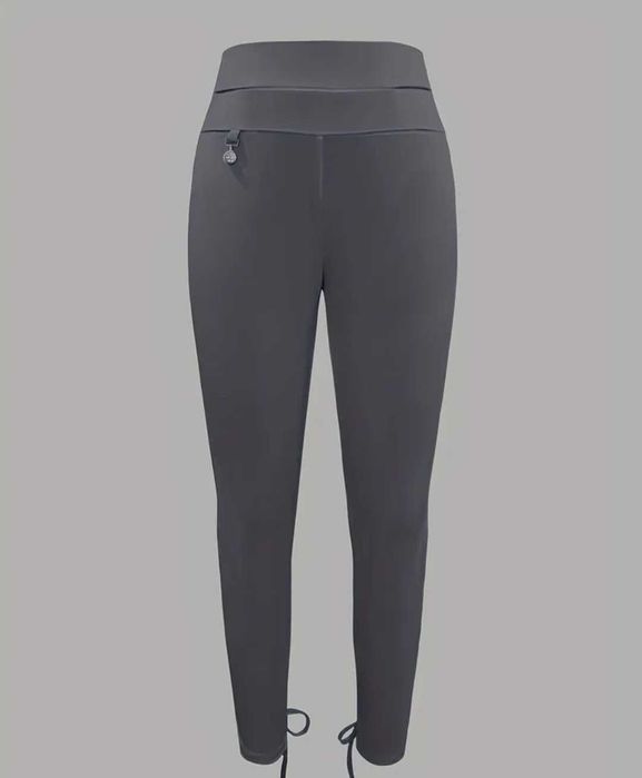 Едноцветен панталон