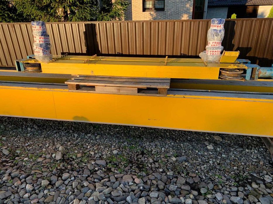 Vand POD RULANT 12m Italia