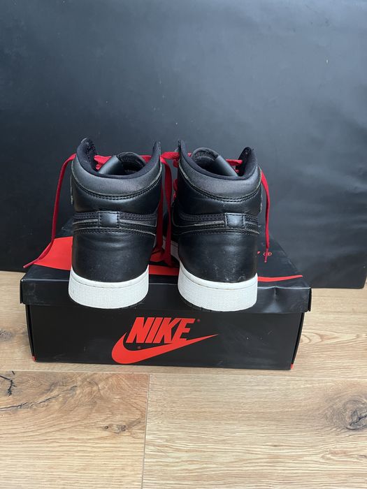 Nike air jordan 1 retro high og black satin