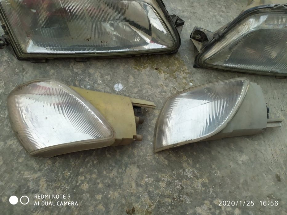 Фарове и части за Peugeot 306 1994г.