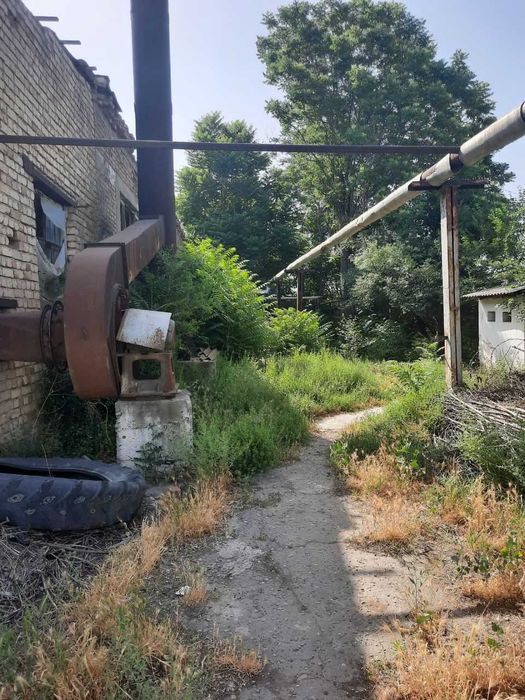 Кучмас мулк 15 сот коммуникациялар мавжуд, хужжатлари жойида!