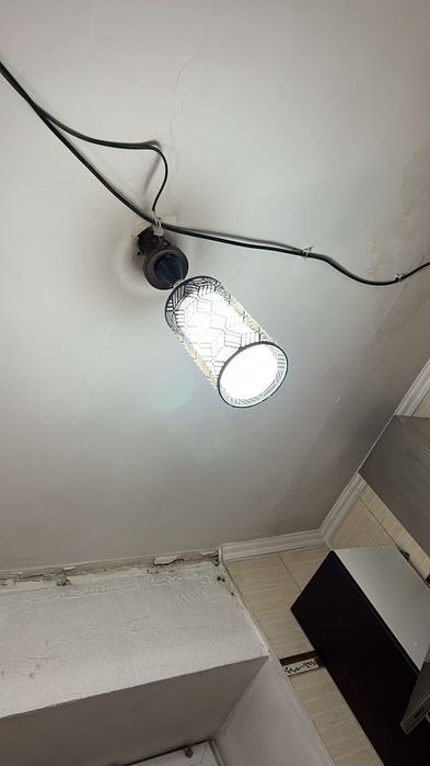 Продам светильники 3 шт