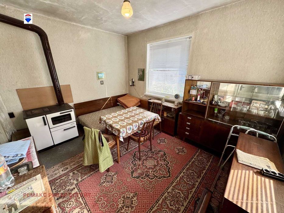 Продава се Етаж от къща в Русе, в.з. Русофили - 44 кв.м за 612 €/кв.м - Снимка #1