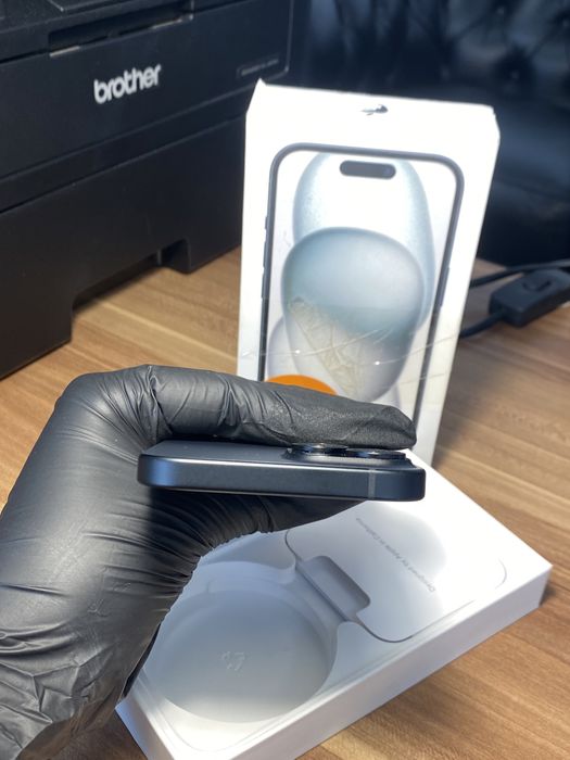 iPhone 15• 128 GB • Black / Cod produs: 5948