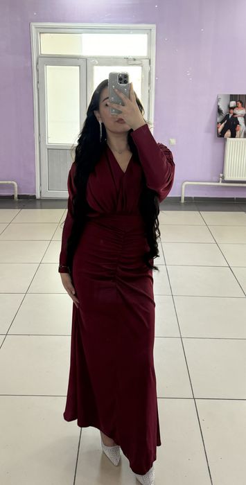 Красивое вечернее платье