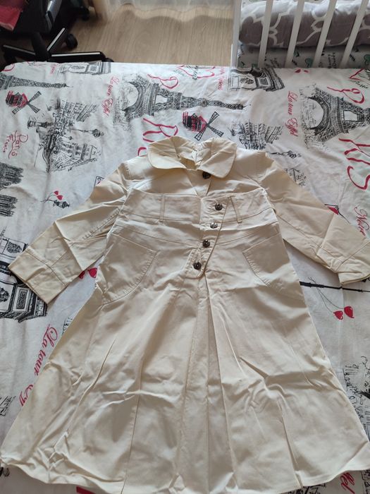 Продам 2  костюма