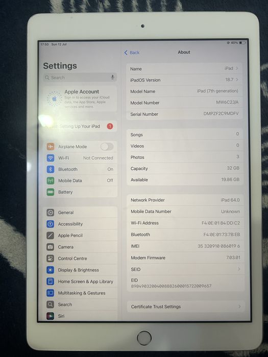 Vând iPad 7th 32gb