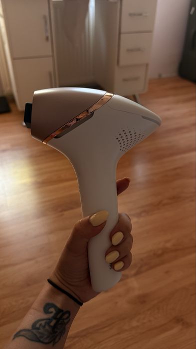 Фотоепилатор Philips