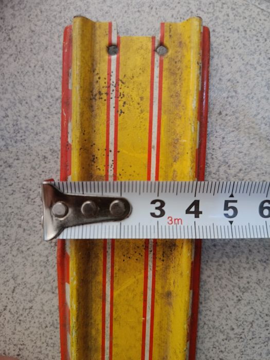 Немско вагонче, релса и моторче