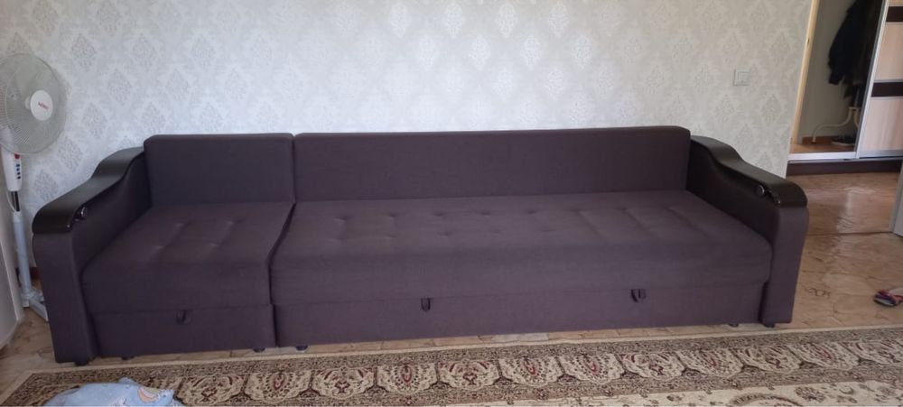 Продам Диван 3 м