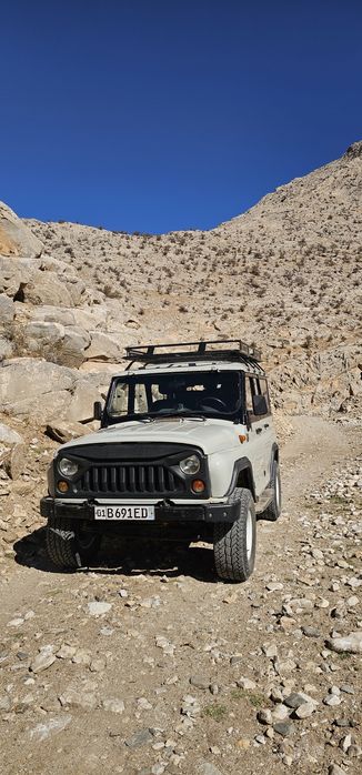 Uaz Hanter  sotiladi