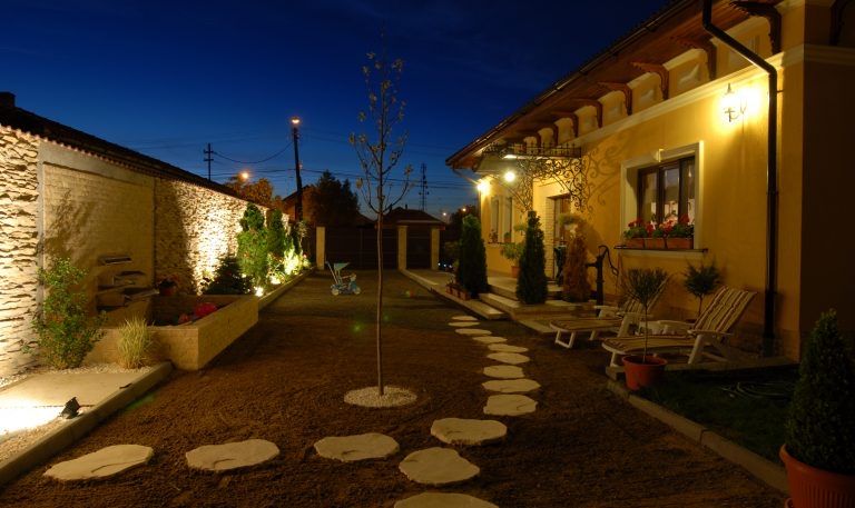 Dale piatra model Pas Japonez