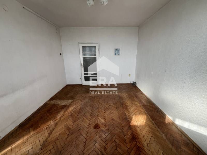 Продава се Двустаен апартамент в Варна, Чайка - 61 кв.м за 1547 €/кв.м - Снимка #1