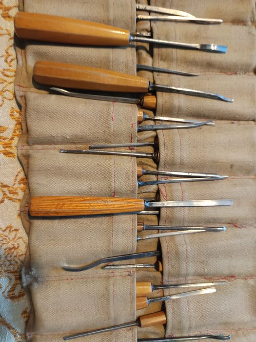 Vând trusă sculptură pt profesioniști