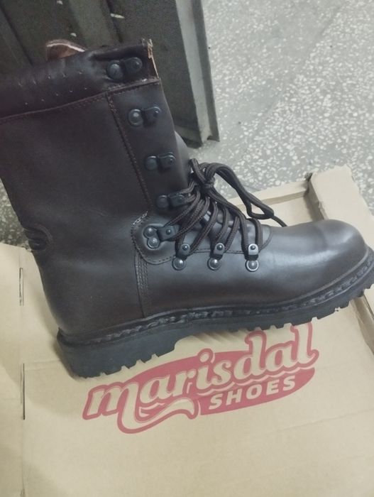 Bocanci militari combat