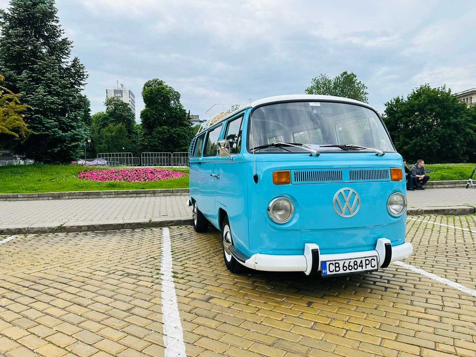 Ретро VW микробус под наем за сватба, абитуриентски бал, клип, реклама