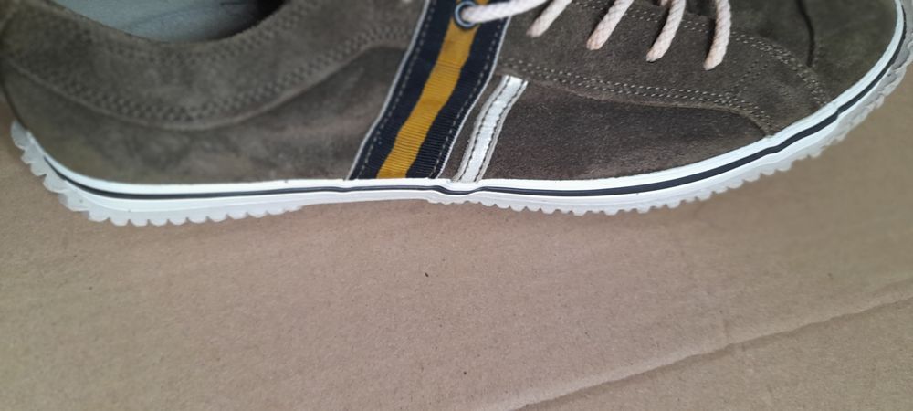 Adidași sport de băieți din piele