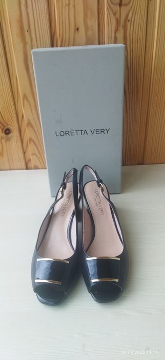 Туфли кожаные от Loretta Very