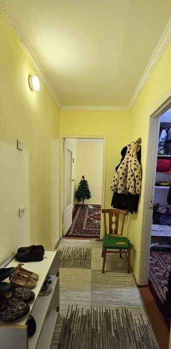 CHILANZAR 23 Kv 2 XONA 2 etaj Ortacha a uy SHaroitlar ortacha Alohida