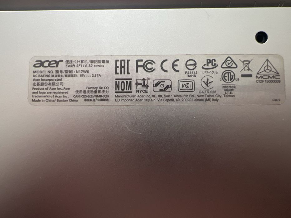 Ноутбук ACER Swift SF114-32