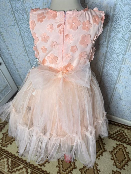 Платья для девочек