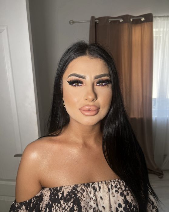 Make up si coafat la domiciliu