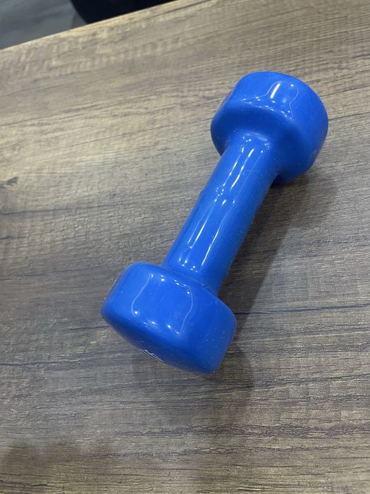 Продам гантели синие