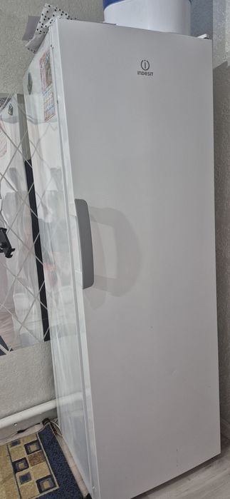 Морозильник.   .