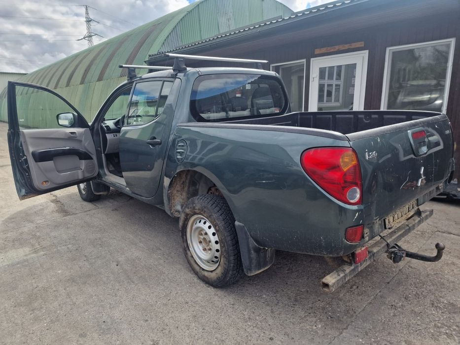 Dezmembram Mitsubishi L200 2007 4x4 2.5did