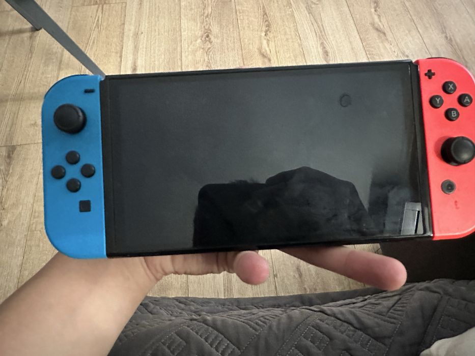 продается nintendo switch Oled