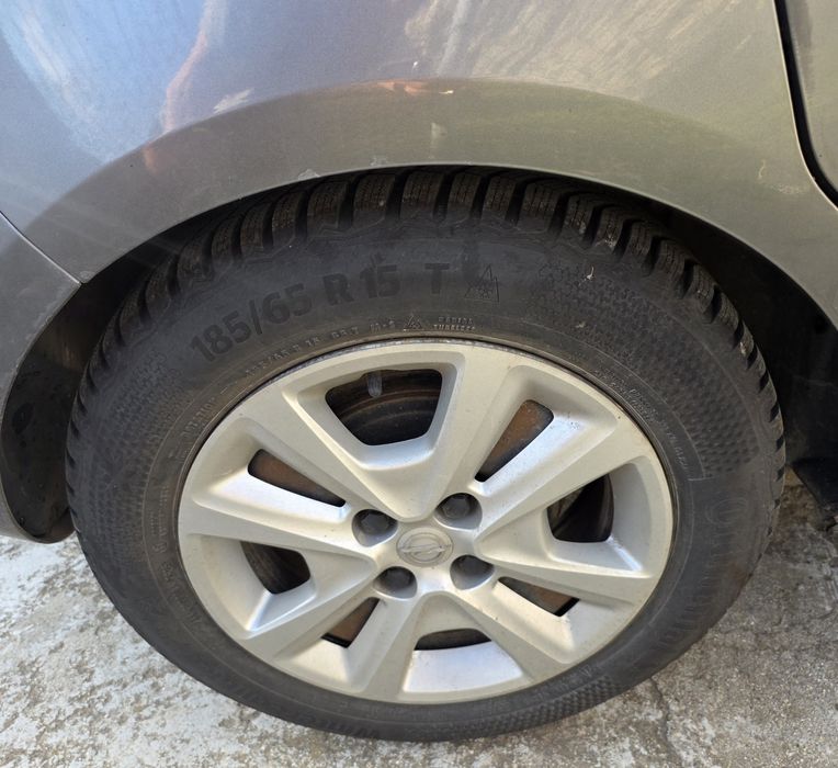 Лек автомобил опел корса