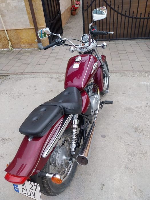 Suzuki Marauder 125