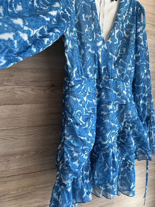 Чисто нова рокля С размер