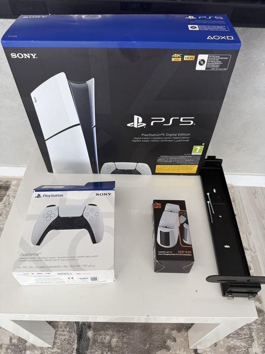 Consola PlayStation 5 Digital Edition (PS5) Slim, 1TB SSD, D-Chassis