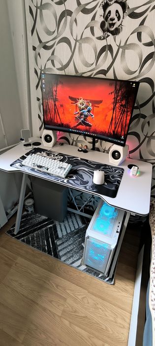 Monitor Gaming Dell 27" Curbat 144Hz – Perfect pentru FPS / Gaming