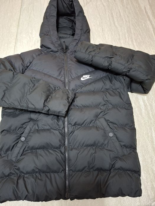 Зимно топло яке с качулка за момче