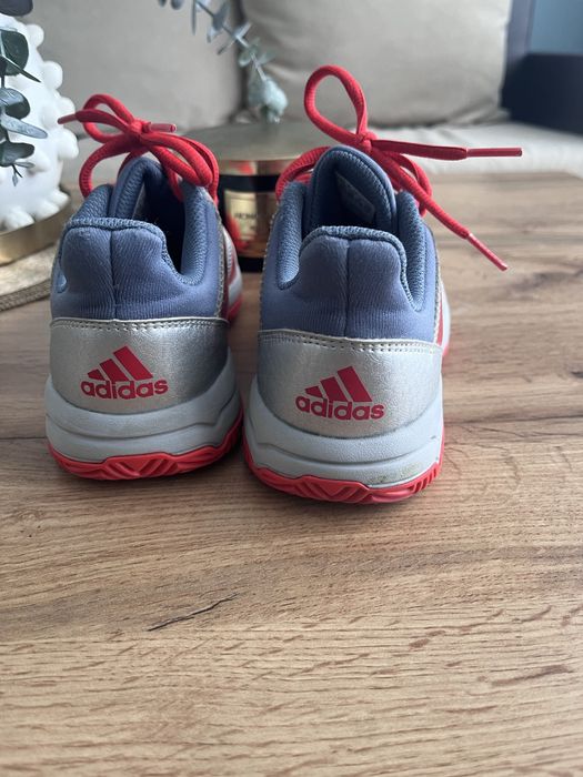 Маратонки  Adidas