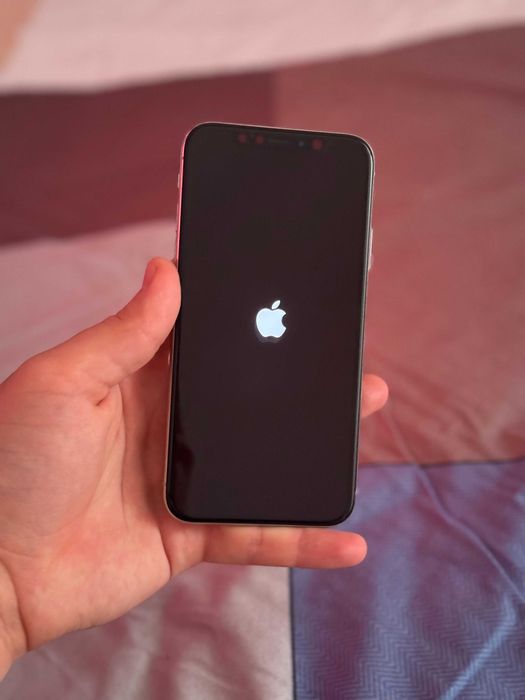 iPhone x silver , 64GB