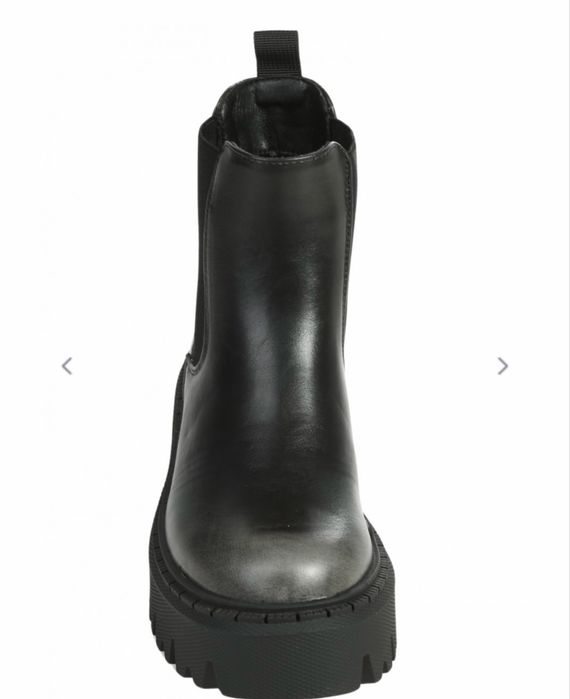 Ежедневни дамски ботуши в черно и кафяво