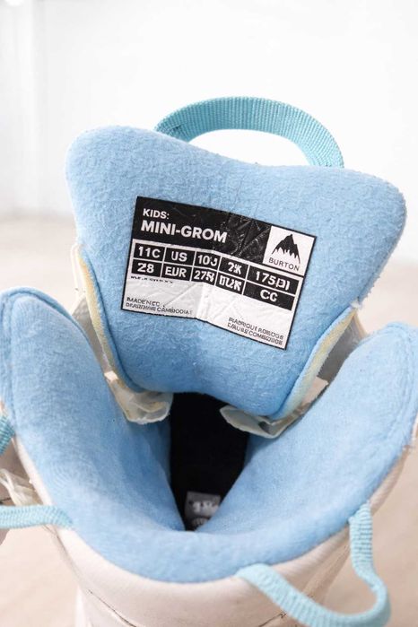 Boots Burton snowboard EUR:28 copii