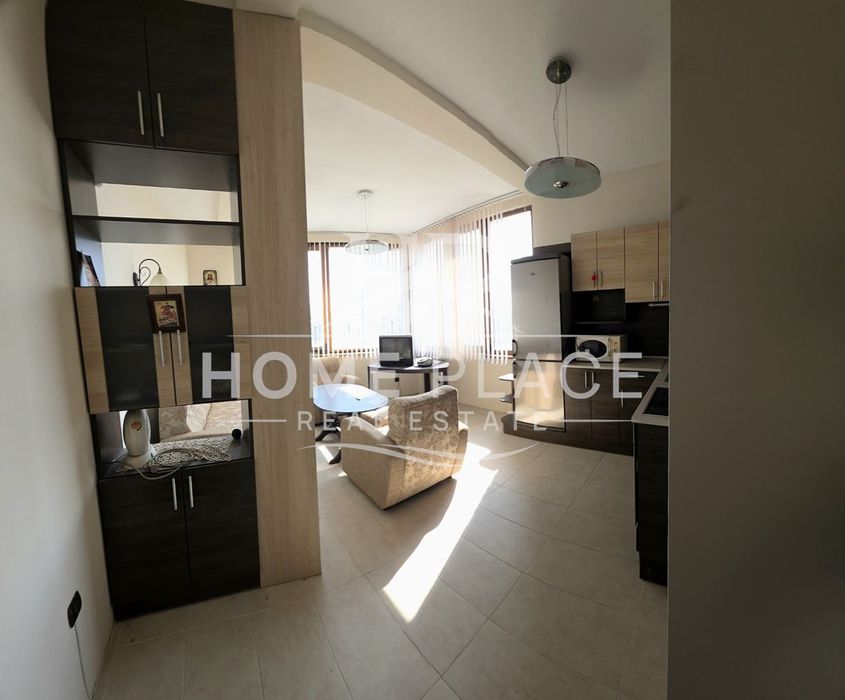 Продава се Къща в к.к. Златни пясъци - 390 кв.м за 470 €/кв.м - Снимка #3