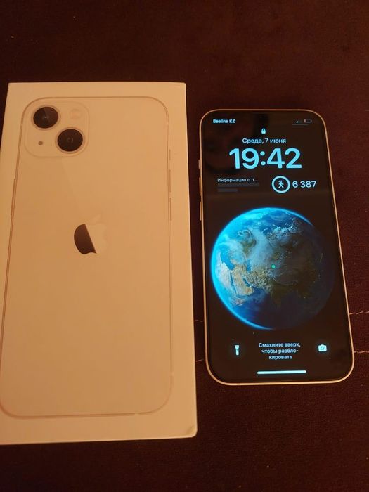 Продаю айфон 13!!