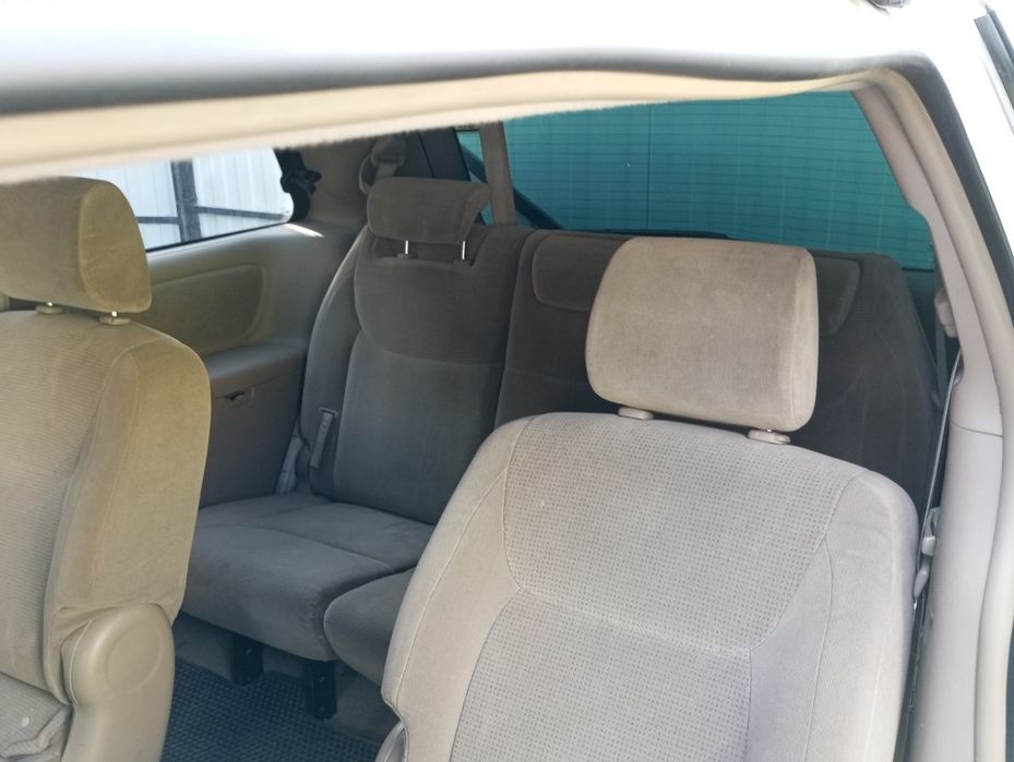 Тойота Сиенна 2004