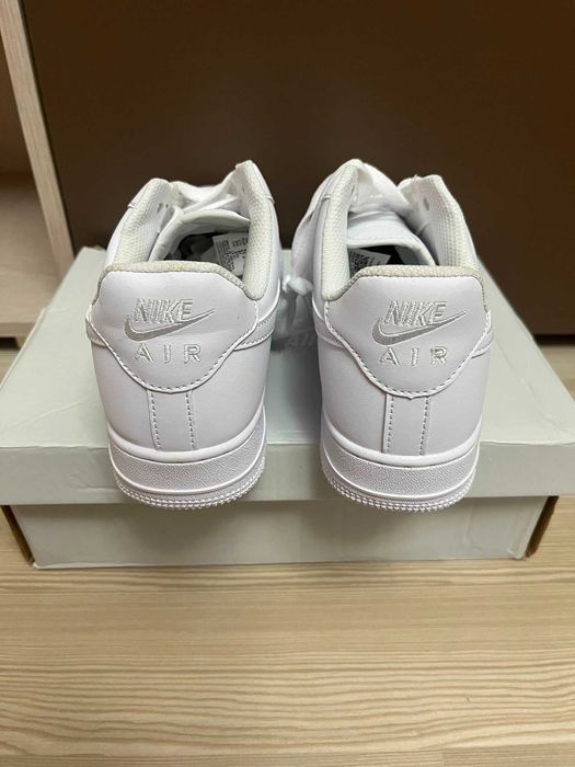 Air Force 1 Low - *Triple White* - Noi