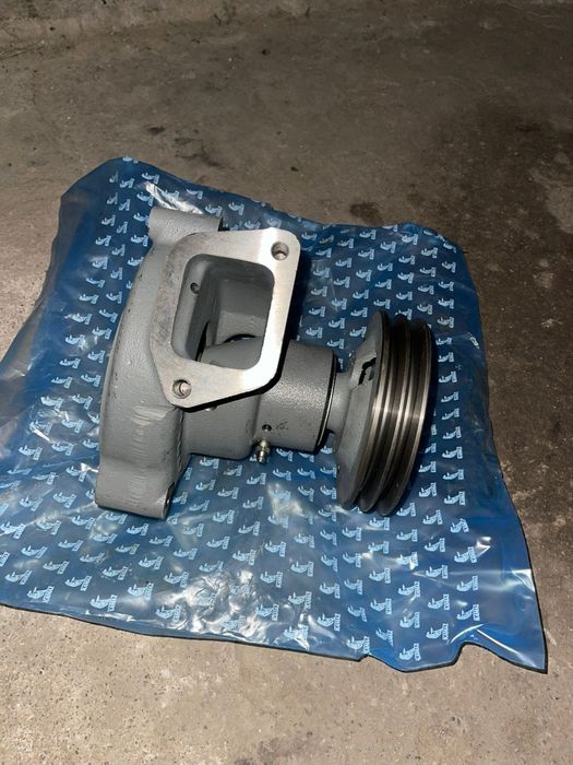 Водяной насос на Камаз