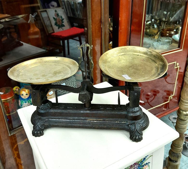 Настольные весы. Винтаж.