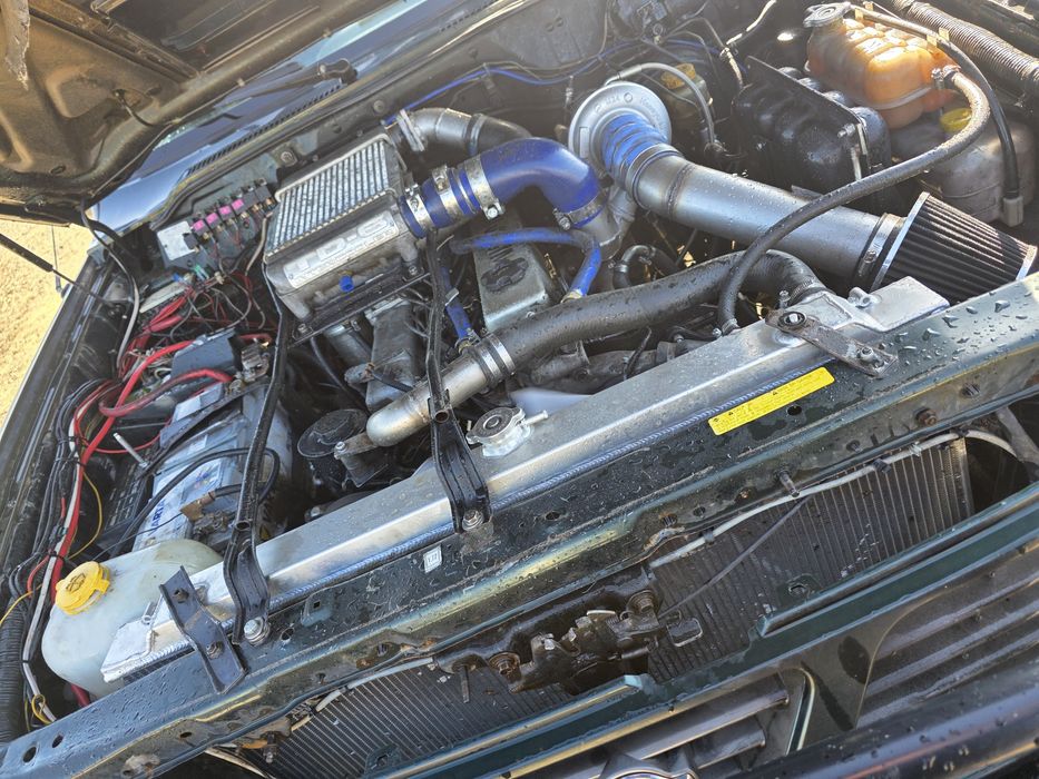 Vând Nissan Patrol y61 motor 4.2 Autoutilitar
